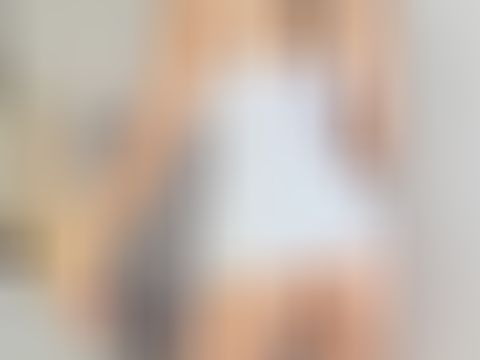 Elanor Cumshow webcam from Canada